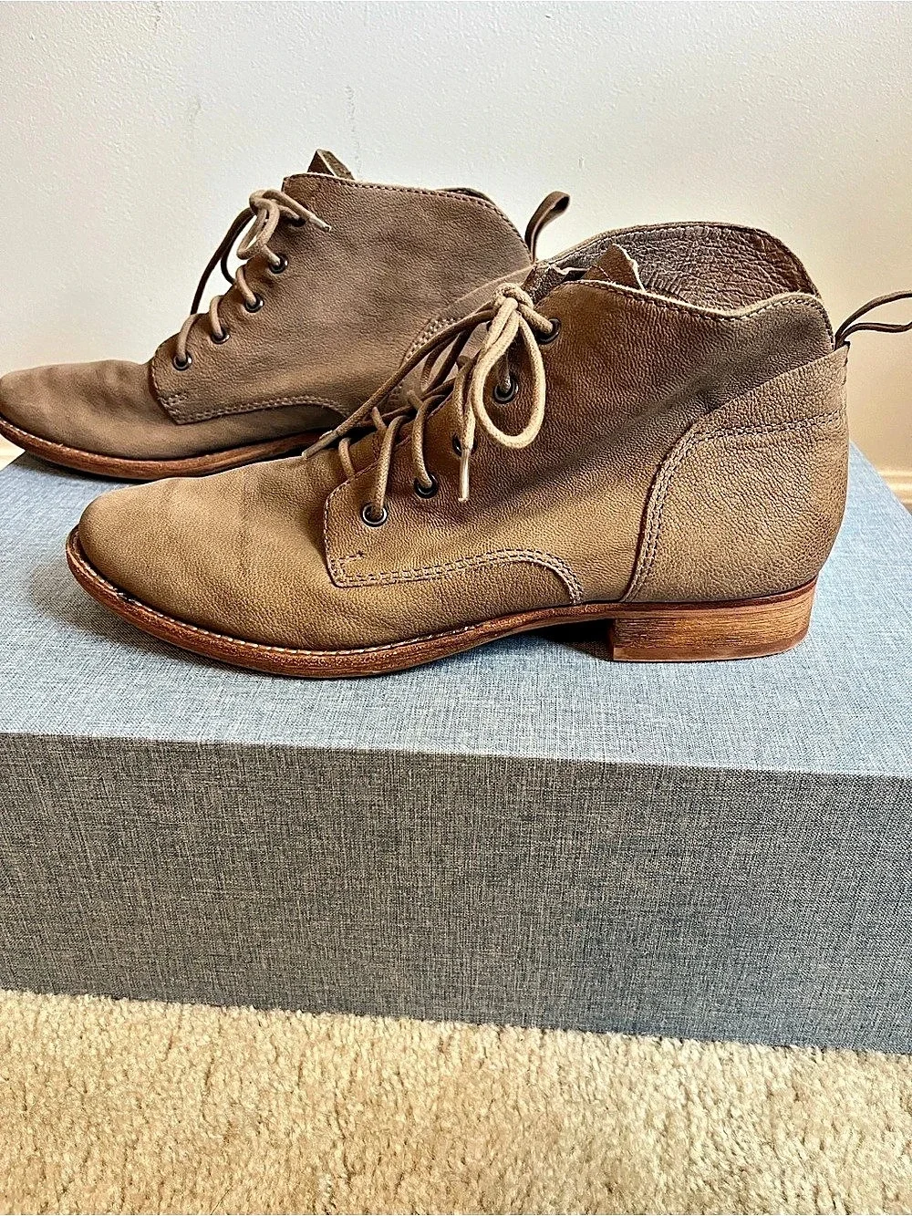 Sam Edelman lace up ankle boots tan